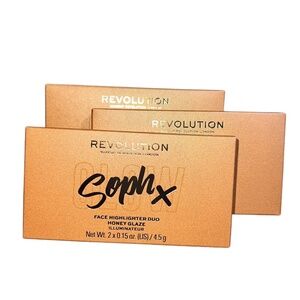 Makeup Revolution x Soph face duo